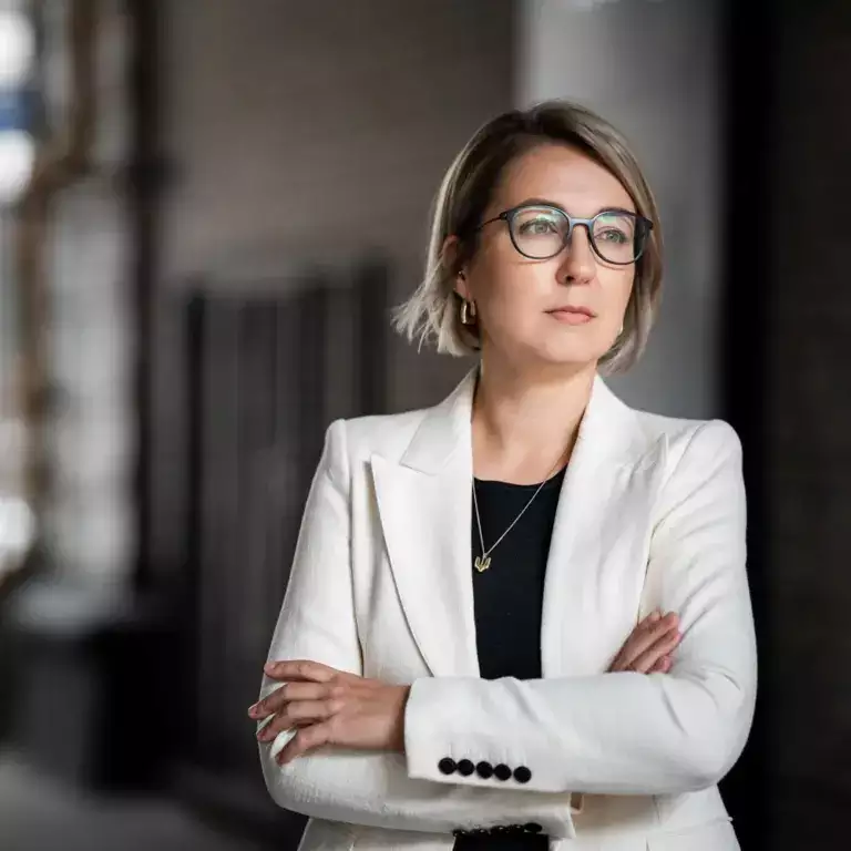Як одна людина змінює правила гри в освіті та енергетиці