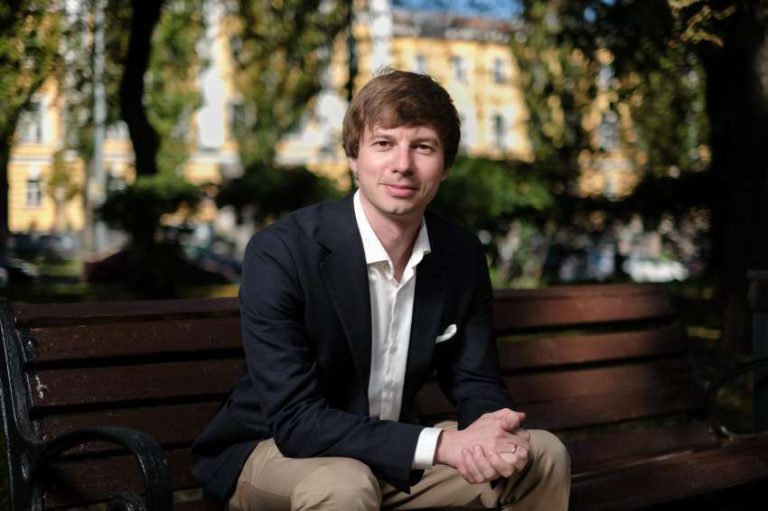 Дмитро Завгородній - піонер цифрової революції в українській освіті