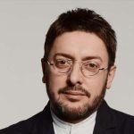 Олександр Суханов: біографія барда, що поєднав математику з мелодіями душі