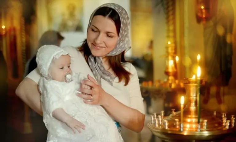 Кого брати за кумів: традиції, звичаї та практичні поради