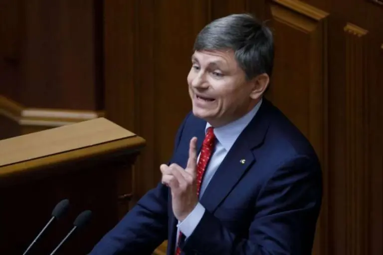 Артур Герасимов: біографія від полтавських ланів до лідерства у Верховній Раді