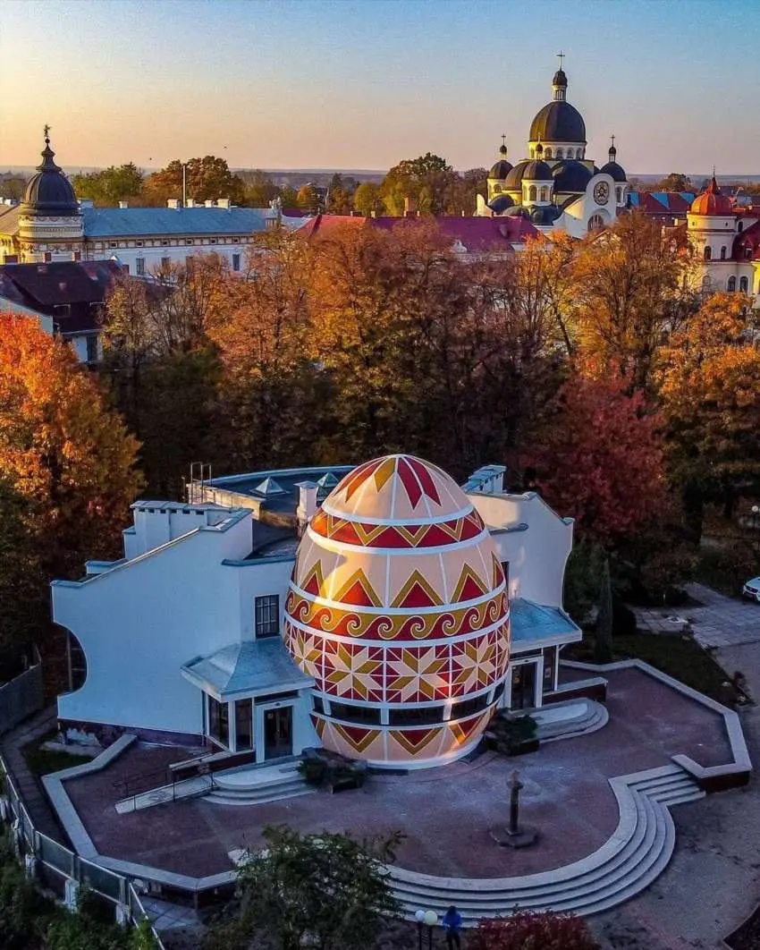 Де знаходиться Музей писанки: скарб Прикарпаття в Коломиї