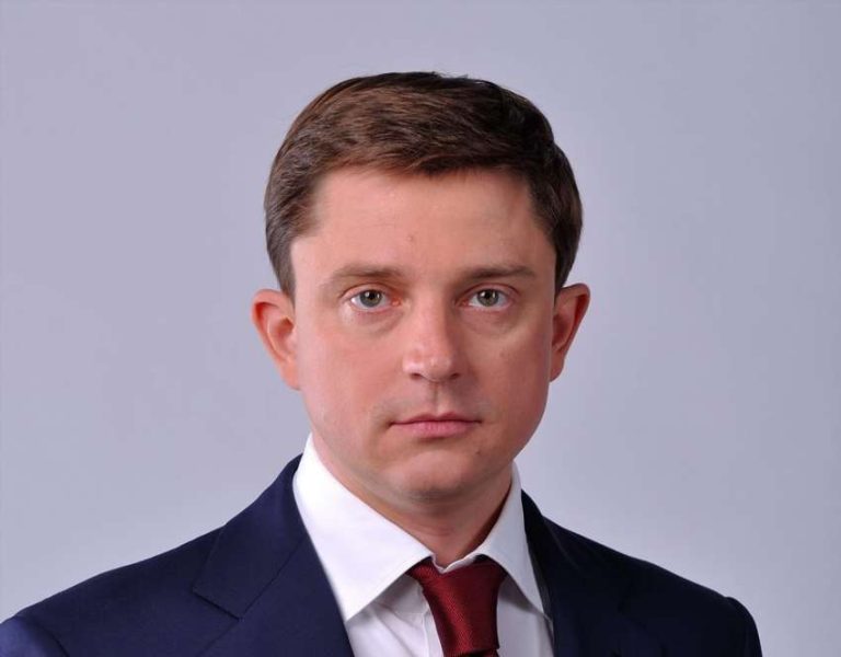 Олесь Довгий і його місце в українській політиці