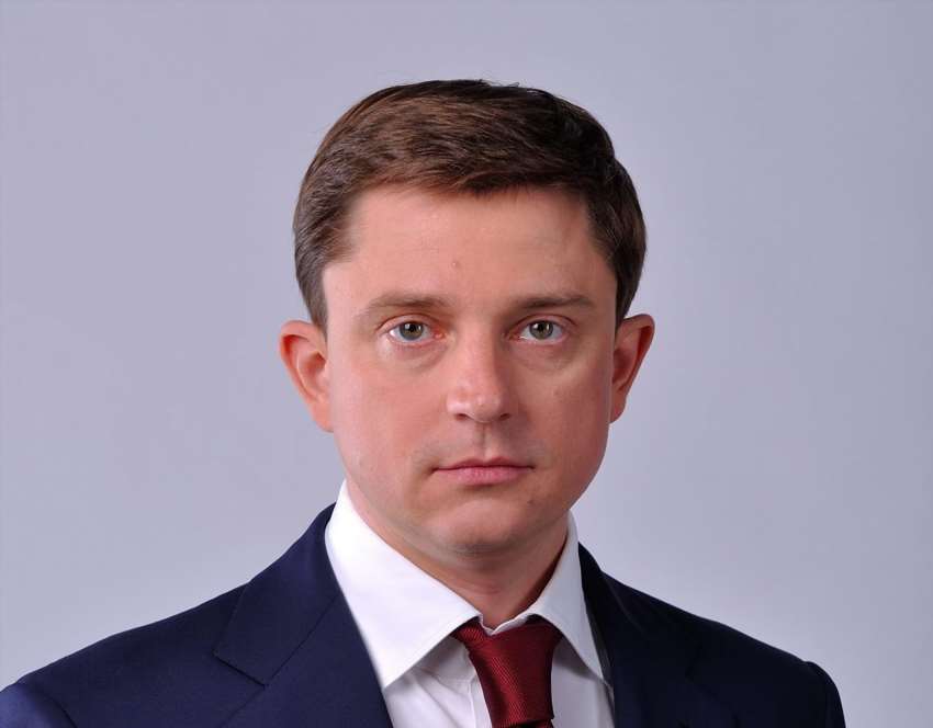 Олесь Довгий і його місце в українській політиці