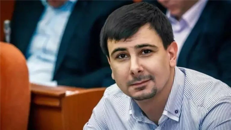 Історія депутата, який повернув активне життя на вулиці Новокодацького району