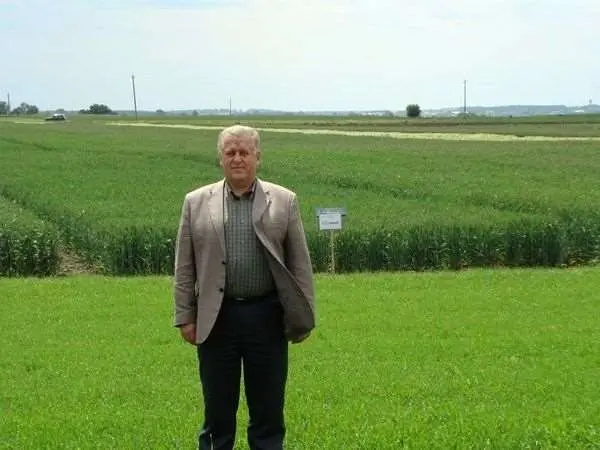 Гадз Петро Іванович – шлях від одноосібника до лідера аграрного сектору