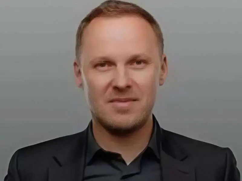 Олег Поліщук біографія: шлях від електромонтера до бізнес-магната