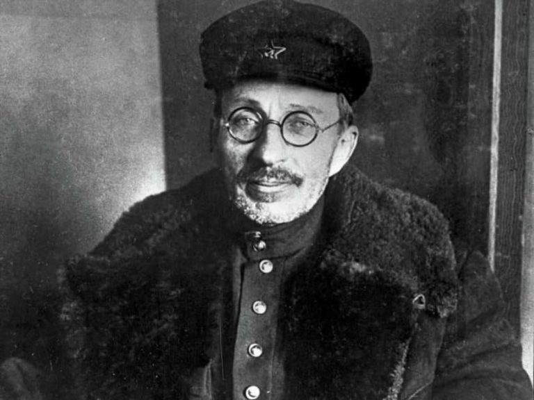 Життя Антона Макаренка очима сучасників і послідовників