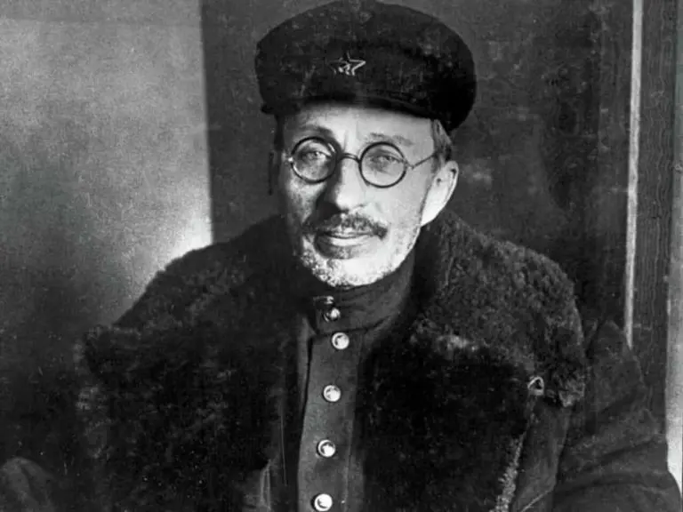 Життя Антона Макаренка очима сучасників і послідовників