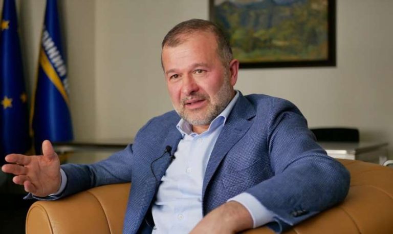 Курах Іван Ілліч: скальпель, що рятує Закарпаття