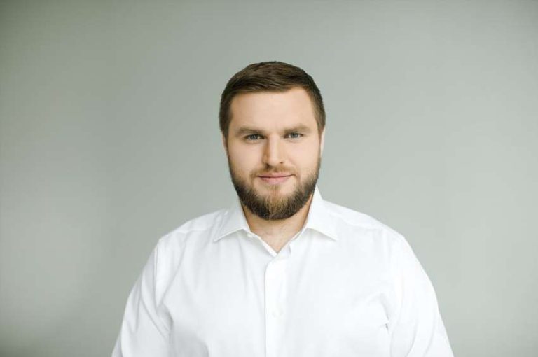 Політичний життєпис Віктора Вишньова від мерії до парламенту