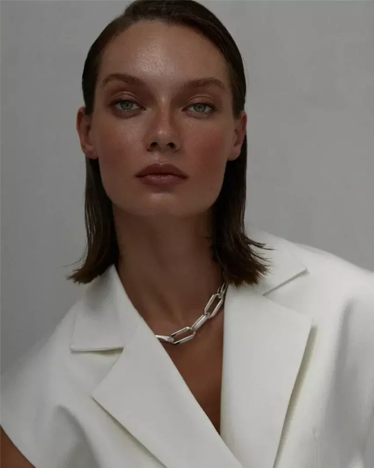 Таня Брік: як дівчина з України стала обличчям Guess і підкорила подіум