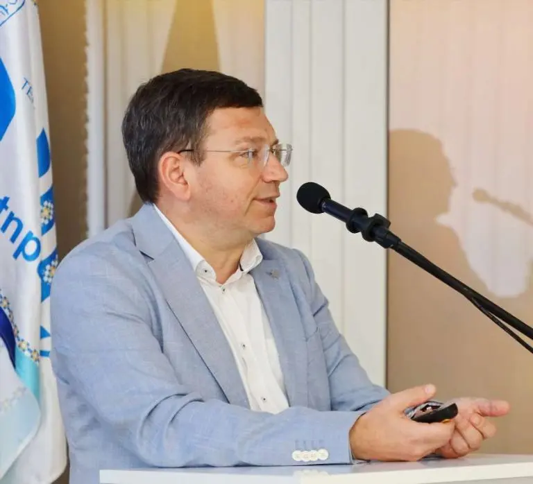 Весельський Михайло Миколайович - від Радовеля до вершин бізнесу та меценатства