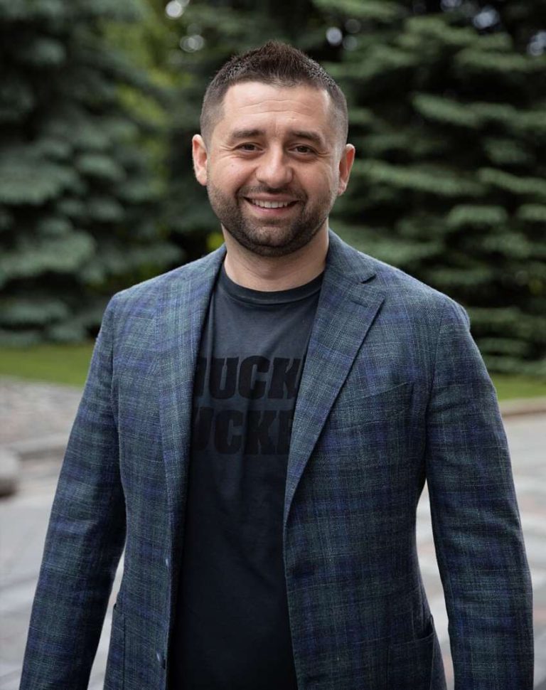 Давид Арахамія: життя під знаком змін та публічних рішень