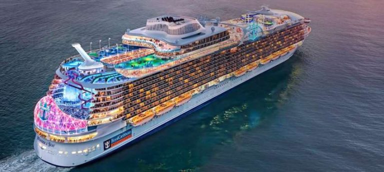 Icon of the Seas: як виглядає плавучий гігант зсередини