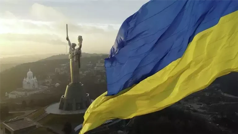 Справжня дата народження країни крізь призму 24 серпня