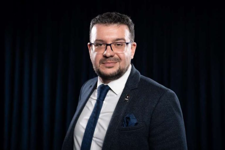 Олександр Алфьоров - історик, воїн і хранитель української пам'яті