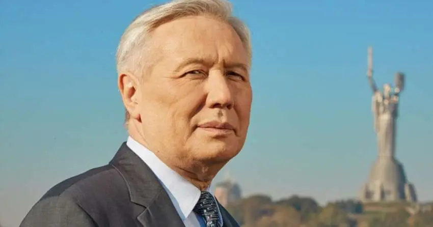 Юрій Єхануров від майданчика до Кабміну